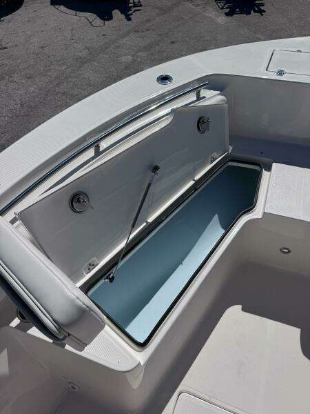 26ft Sea Born Yacht For Sale