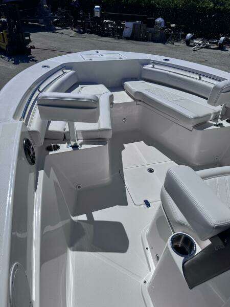 26ft Sea Born Yacht For Sale