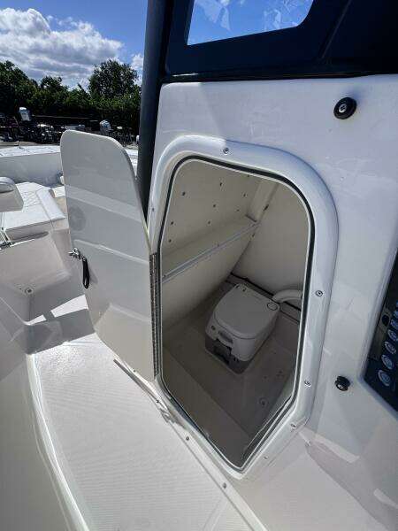 26ft Sea Born Yacht For Sale