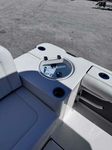 26ft Sea Born Yacht For Sale