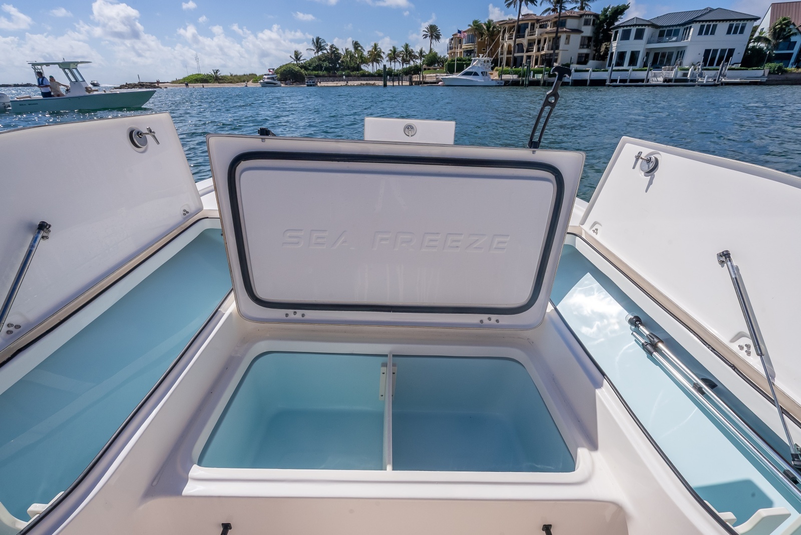 22ft Sea Born Yacht For Sale