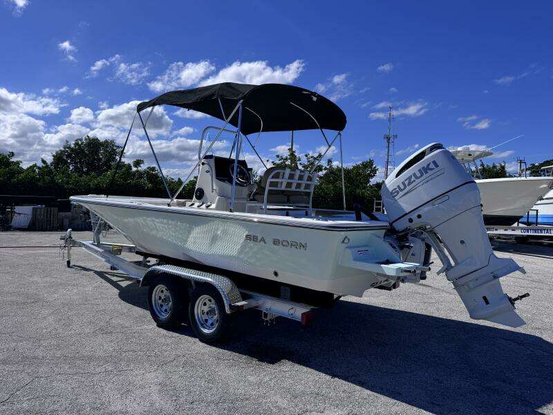 22ft Sea Born Yacht For Sale