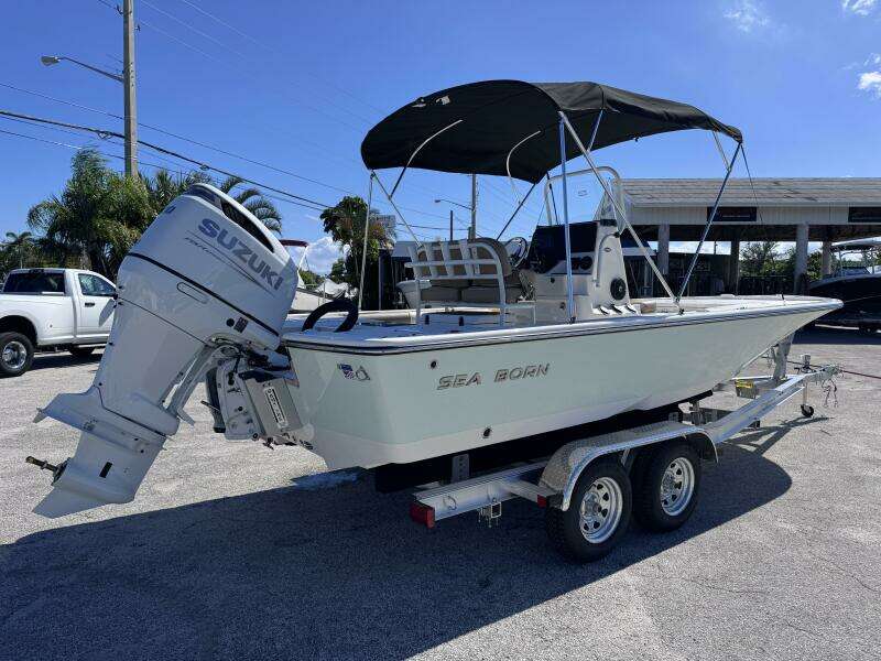 22ft Sea Born Yacht For Sale