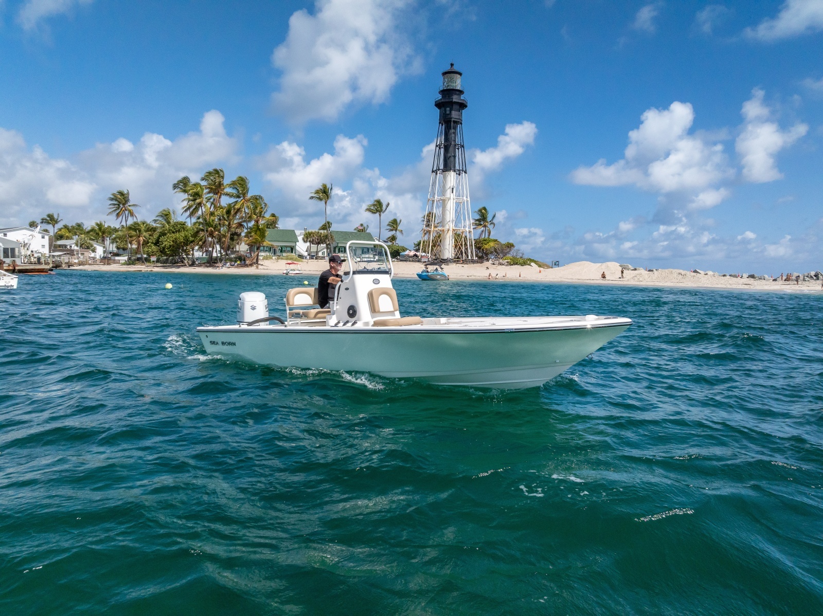 22ft Sea Born Yacht For Sale