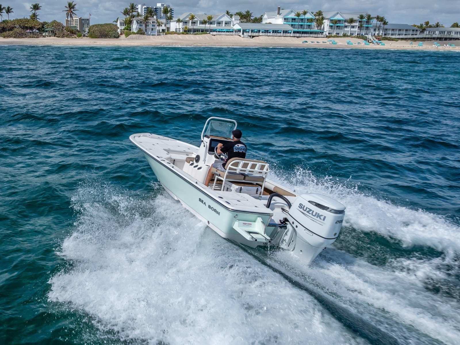 22ft Sea Born Yacht For Sale