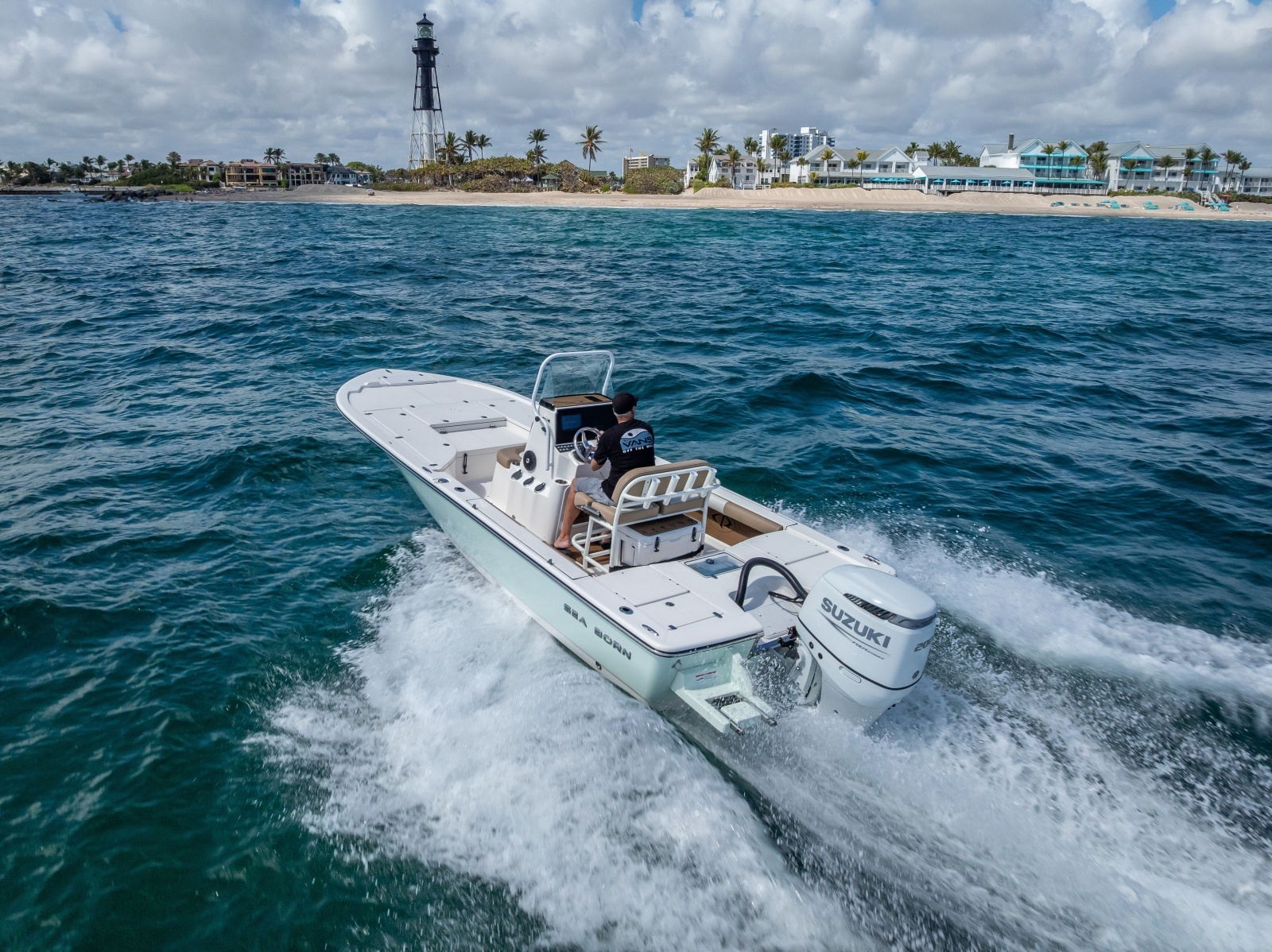 22ft Sea Born Yacht For Sale