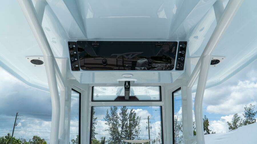 27ft Tidewater Yacht For Sale