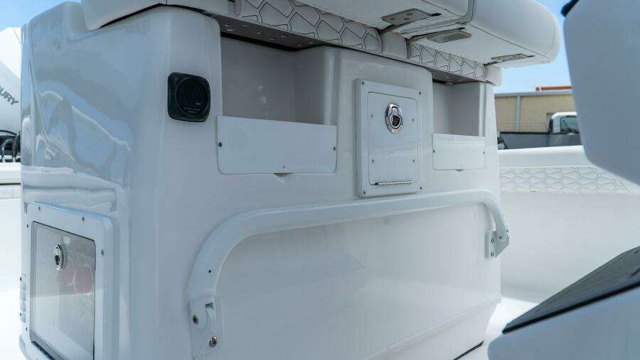 27ft Tidewater Yacht For Sale