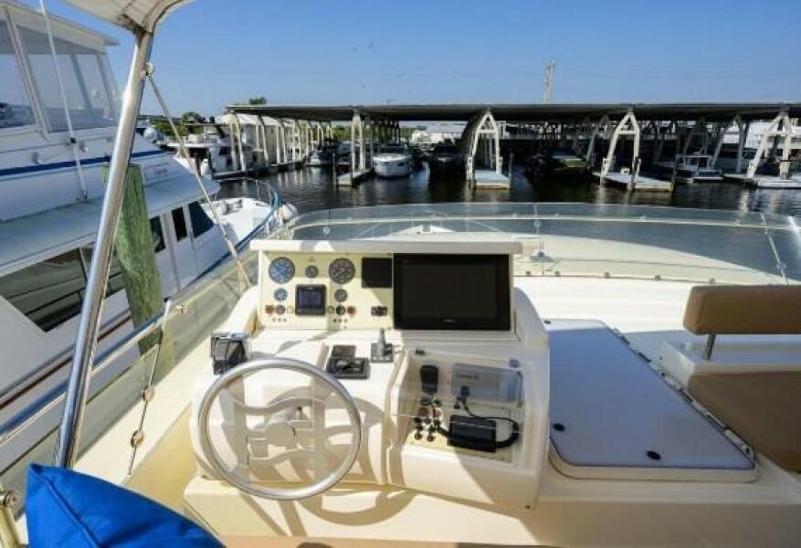 72' 2000 Ferretti Yachts 72 Motoryacht