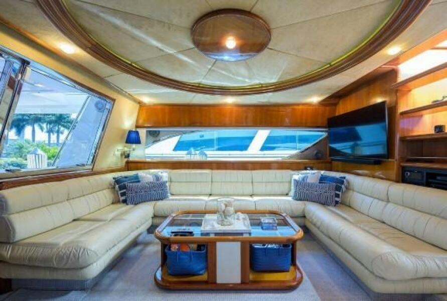 72' 2000 Ferretti Yachts 72 Motoryacht