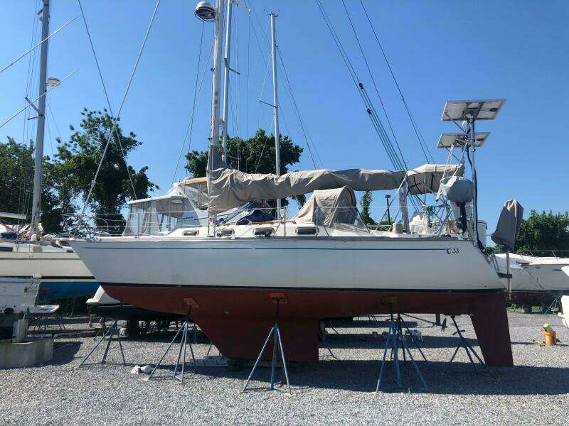Eudemonia 33ft Tartan Yacht For Sale