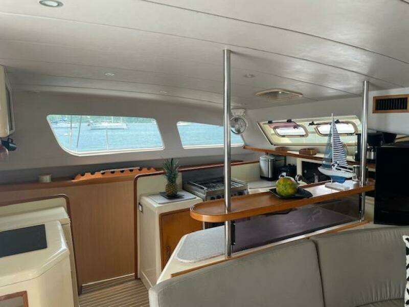 2000-leopard-4547-sail-9619524-20241124093638798-1_XLARGE.jpg