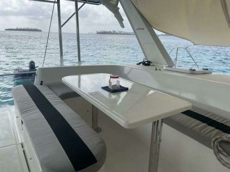 2000-leopard-4547-sail-9619524-20241122035200485-1_XLARGE.jpg