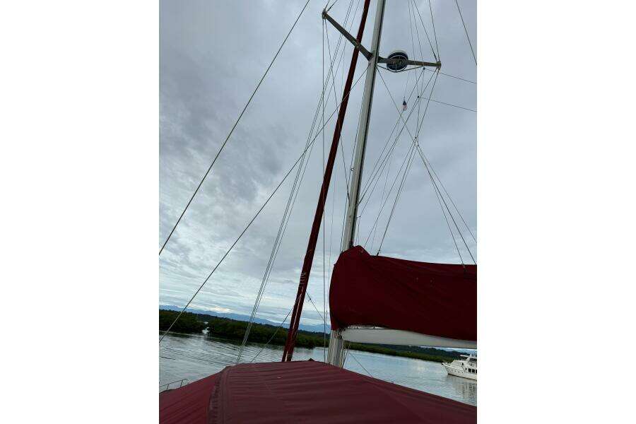 2012-dean-5000-sail-9971106-20251007105630706-3.jpg