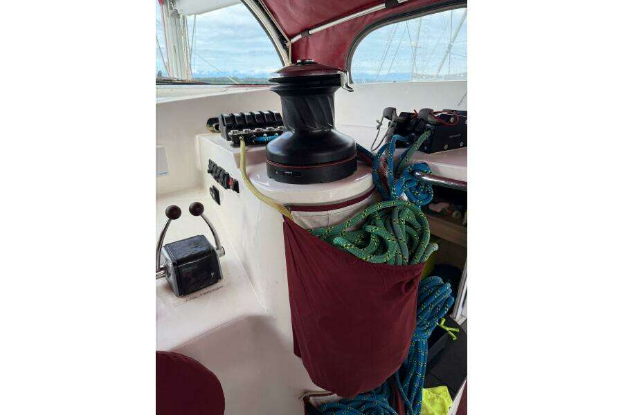 2012-dean-5000-sail-9971106-20251007105904719-1.jpg