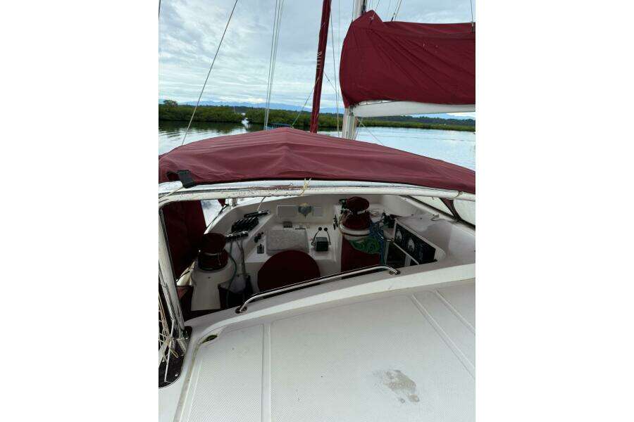 2012-dean-5000-sail-9971106-20251007105615629-3.jpg