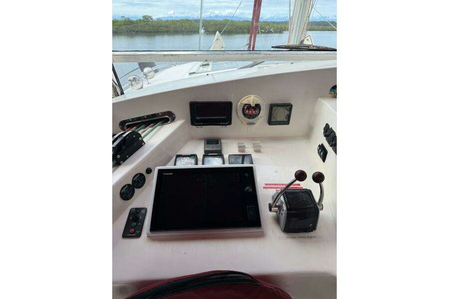 2012-dean-5000-sail-9971106-20251007105906952-2.jpg