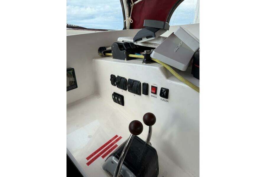 2012-dean-5000-sail-9971106-20251007105919216-1.jpg