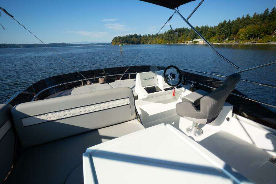 Flybridge Forward