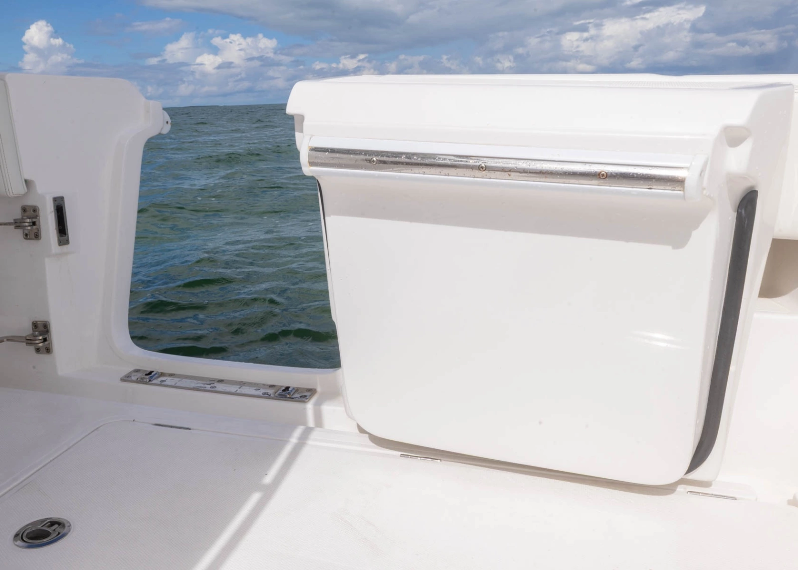 2024 BlackWater 43 Sportfish