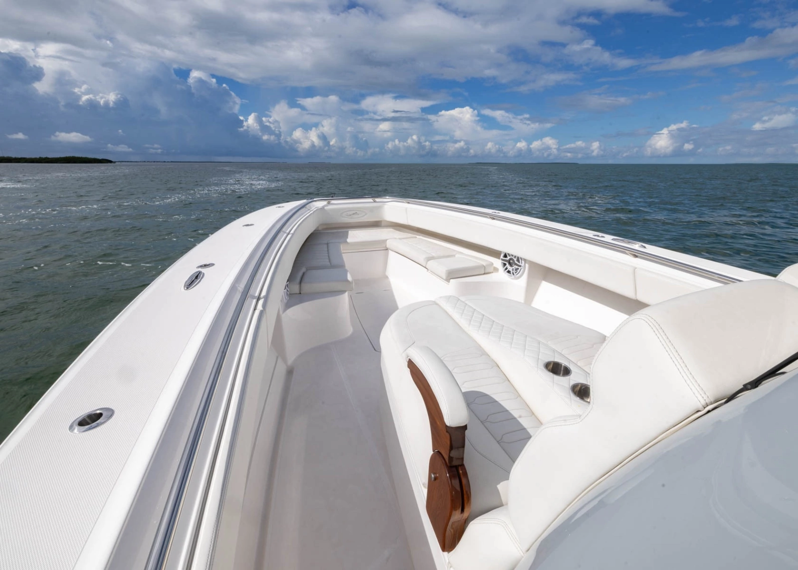 2024 BlackWater 43 Sportfish
