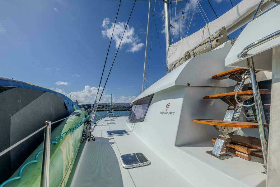 58ft Fountaine Pajot Yacht For Sale