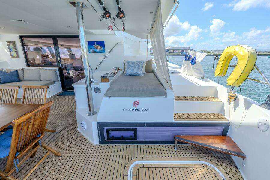 58ft Fountaine Pajot Yacht For Sale