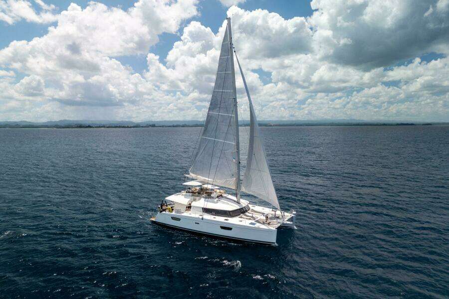 58ft Fountaine Pajot Yacht For Sale