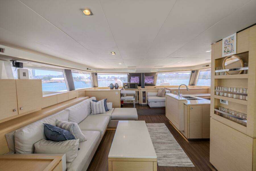 58ft Fountaine Pajot Yacht For Sale