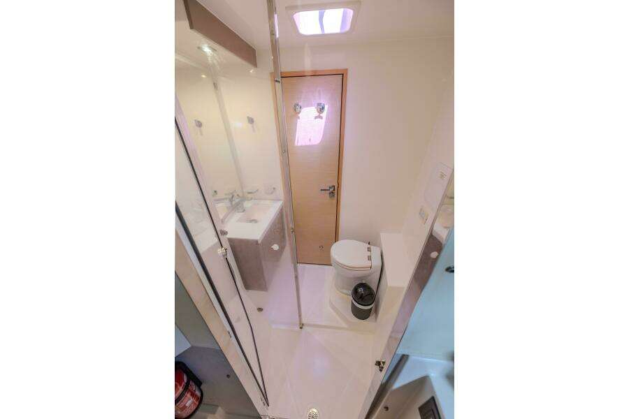 58ft Fountaine Pajot Yacht For Sale