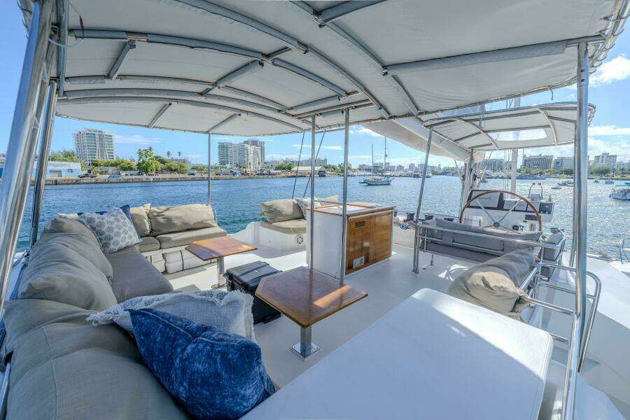 58ft Fountaine Pajot Yacht For Sale