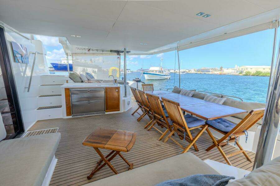 58ft Fountaine Pajot Yacht For Sale