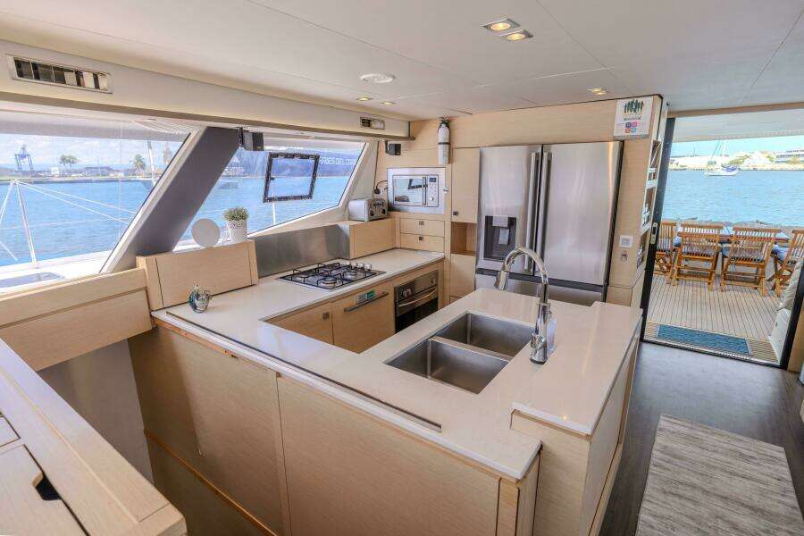 58ft Fountaine Pajot Yacht For Sale