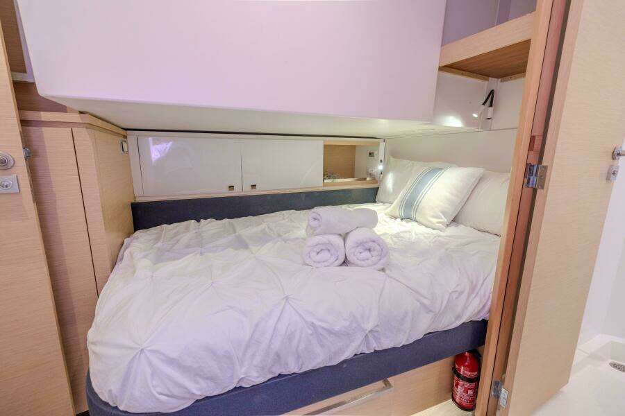 58ft Fountaine Pajot Yacht For Sale