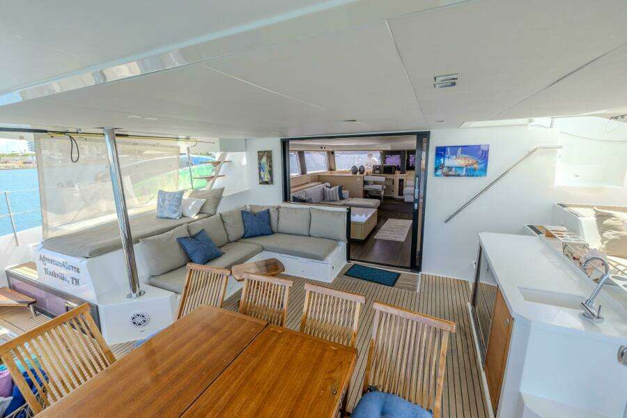 58ft Fountaine Pajot Yacht For Sale
