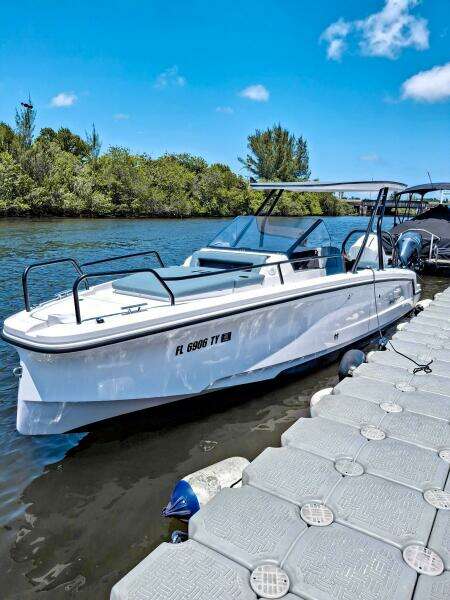25ft Axopar Yacht For Sale