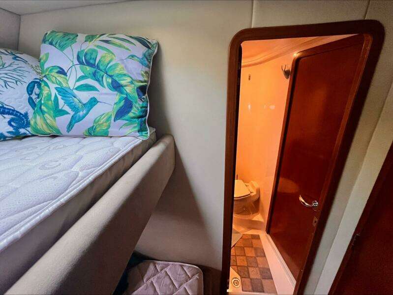 Breezin Up 50ft Sea Ray Yacht For Sale