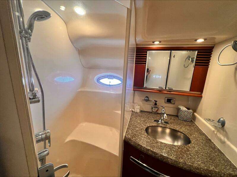 Breezin Up 50ft Sea Ray Yacht For Sale