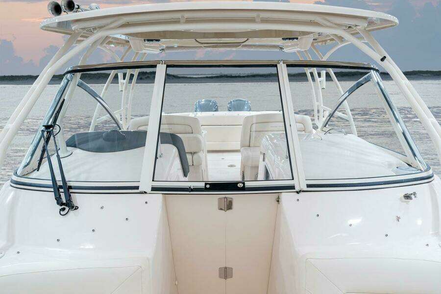 30ft Grady White Yacht For Sale