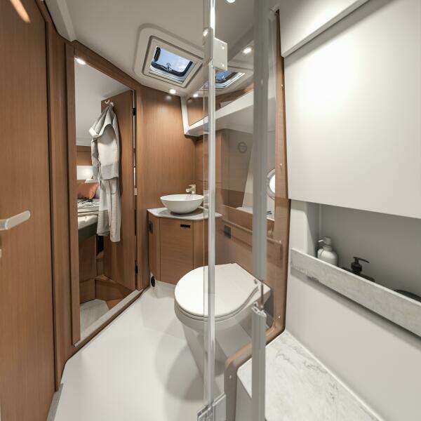 37ft Beneteau Yacht For Sale