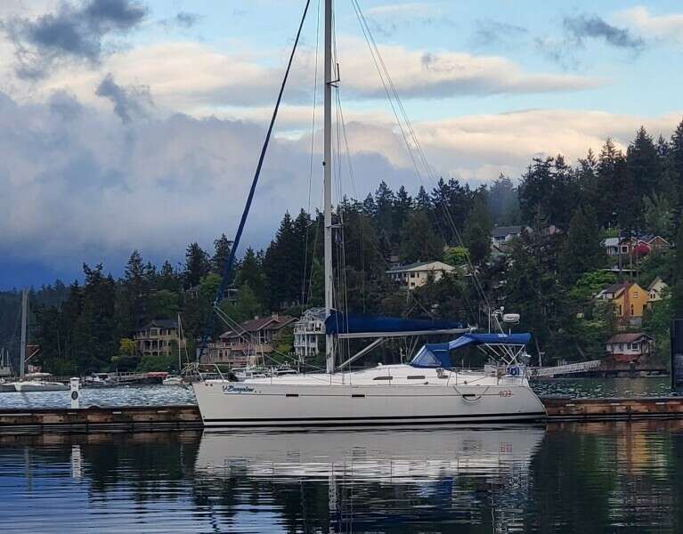 H2O Bungalow 39ft Beneteau Yacht For Sale