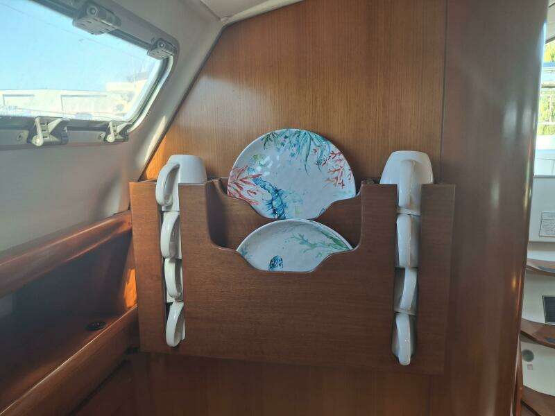 H2O Bungalow 39ft Beneteau Yacht For Sale