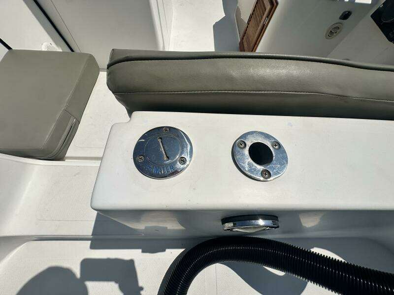 VISION 2 24ft Custom Yacht For Sale
