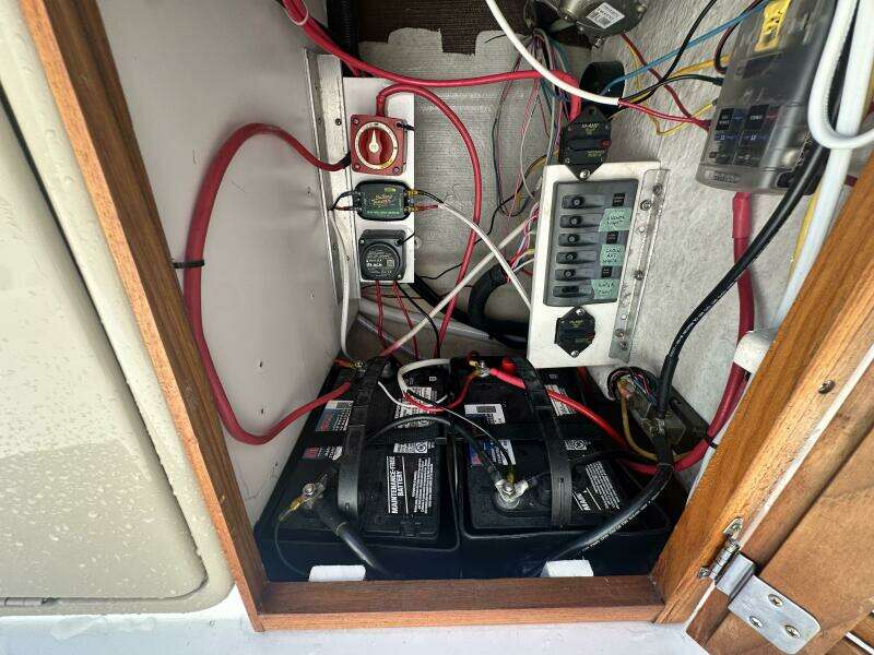 VISION 2 24ft Custom Yacht For Sale