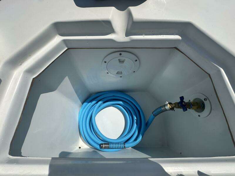 VISION 2 24ft Custom Yacht For Sale