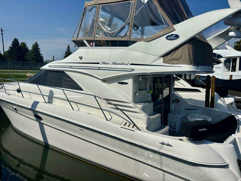 40ft Sea Ray Yacht For Sale