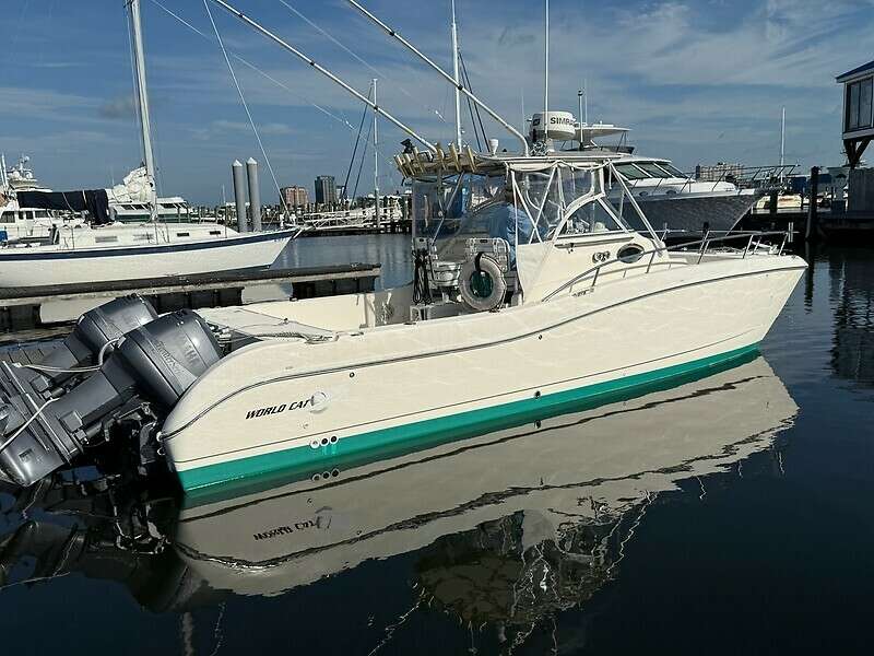 Last One 26ft World Cat Yacht For Sale