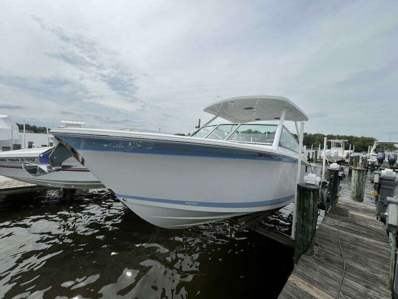 No Name  27ft Blackfin Yacht For Sale