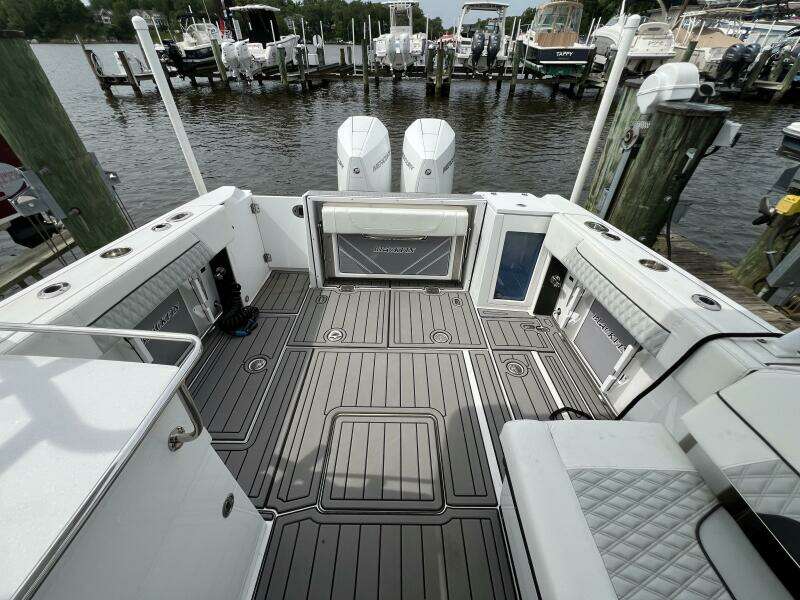 No Name  27ft Blackfin Yacht For Sale