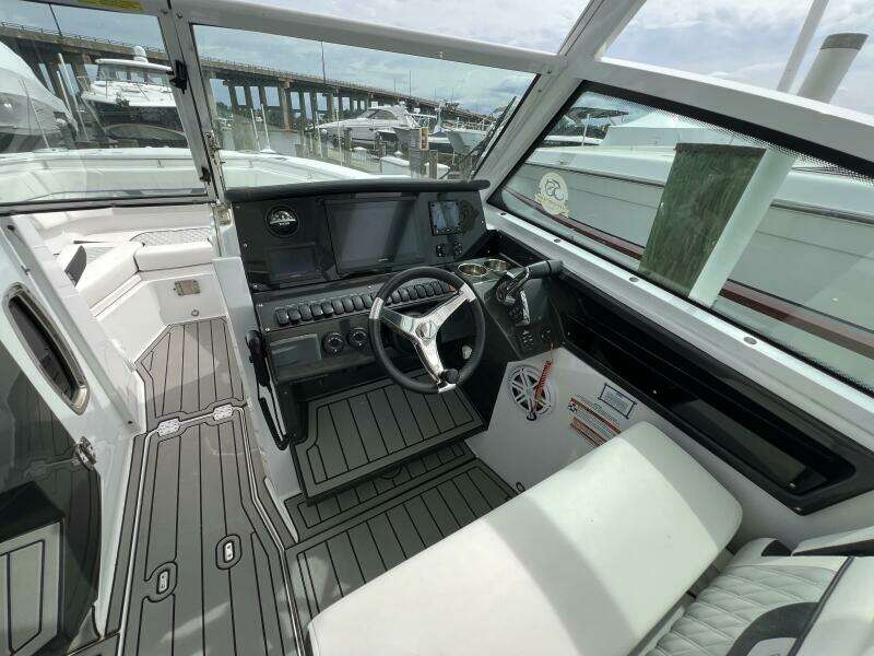 No Name  27ft Blackfin Yacht For Sale